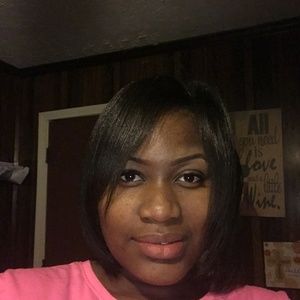 Meet your Posher, Marsha